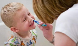 宝宝刷牙视频,轻松掌握口腔护理小技巧